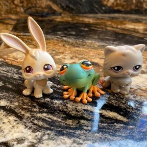 Littlest Pet Shop cat, frog, and bunny